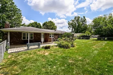 5717 Berwick Ave NE, Canton, OH 44721 photo 3