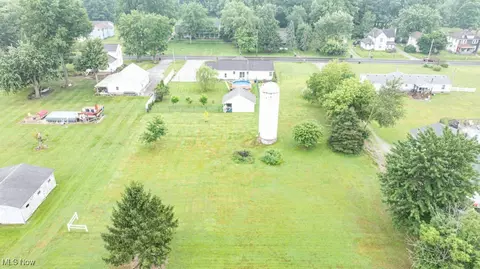 View/Area - 17790 5th St, Beloit, OH 44609 photo 2 of 5