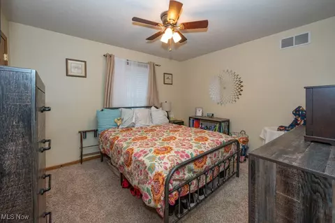 Bedroom - 17790 5th St, Beloit, OH 44609 photo 1 of 5