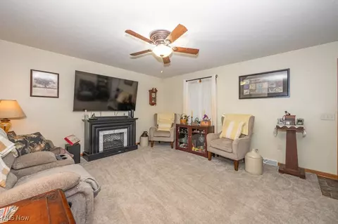 Living - 17790 5th St, Beloit, OH 44609 photo 3 of 3