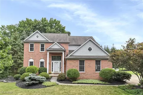 8129 Washington Ave, North Royalton, OH 44133