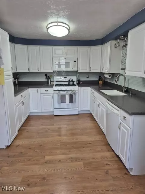 600 Simons Dr, Brunswick, OH 44212 photo 7