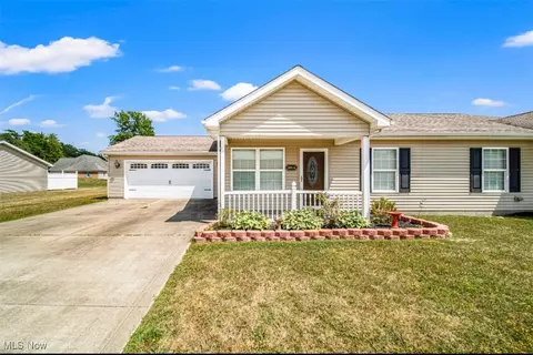 309 Woodland Way #A, Jefferson, OH 44047