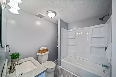 1120 Maple Ave, Madison, OH 44057 photo 13