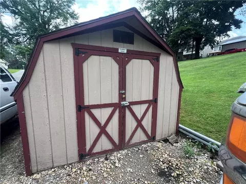 166 Kennard Ave, Barnesville, OH 43713 photo 18