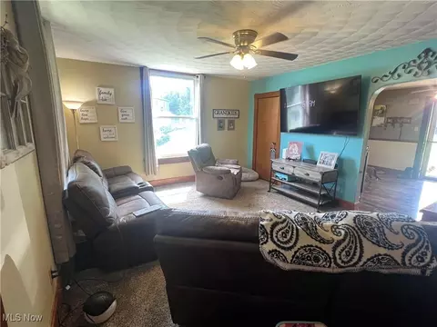 166 Kennard Ave, Barnesville, OH 43713 photo 6