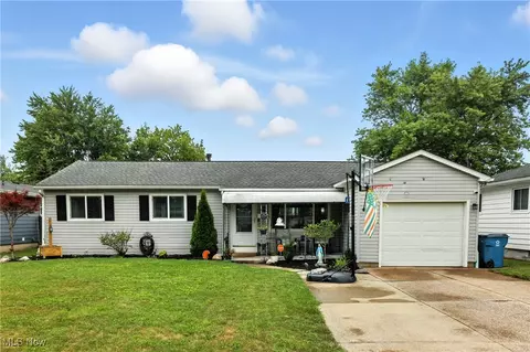 1950 Mark Dr, Lorain, OH 44052
