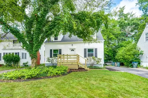 1658 17th St, Cuyahoga Falls, OH 44223