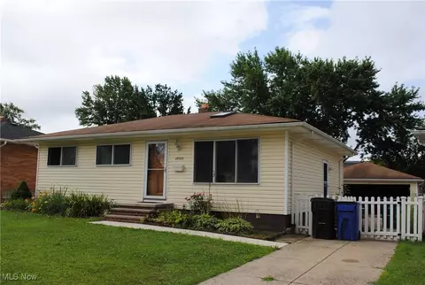 19505 Parkmount Ave, Cleveland, OH 44135