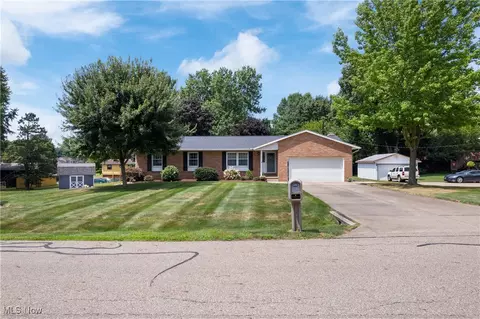 5790 Rick Dr, Clinton, OH 44216