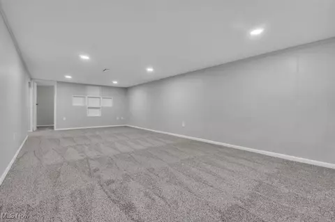 520 Nancy Dr, Berea, OH 44017 photo 30