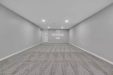520 Nancy Dr, Berea, OH 44017 photo 31