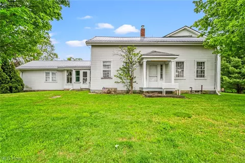 16759 Main Market Rd, West Farmington, OH 44491