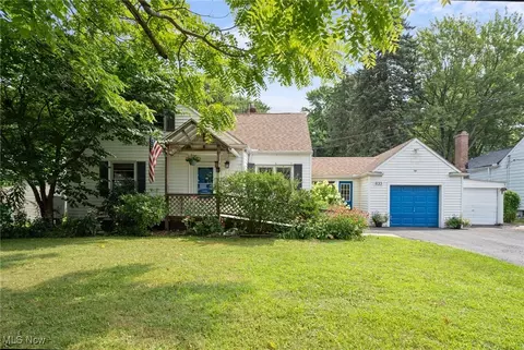833 Lander Rd, Mayfield Village, OH 44143