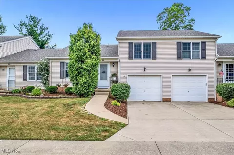 650 Sturbridge Dr #22, Medina, OH 44256