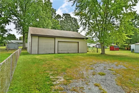 1529 Difford Dr, Niles, OH 44446 photo 41