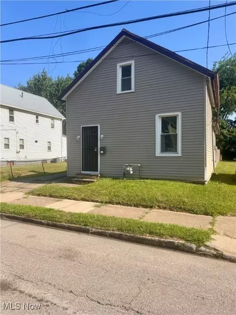 5008 Mcbride Ave, Cleveland, OH 44127