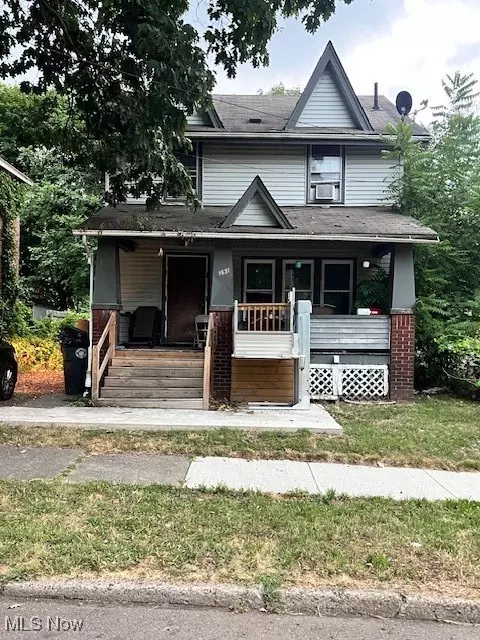 1391 Andrus St, Akron, OH 44301