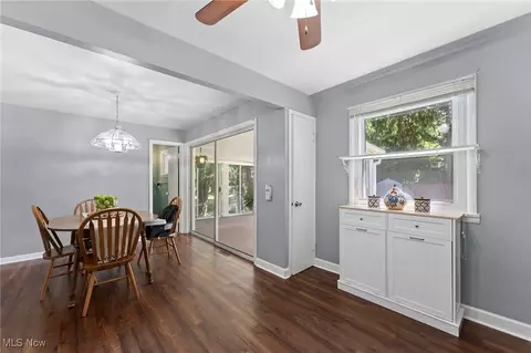 Dining - 33924 Linden Dr, Solon, OH 44139 photo 2 of 4