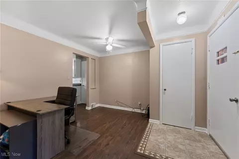 Entry Way - 33924 Linden Dr, Solon, OH 44139 photo 2 of 3