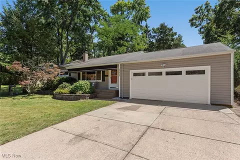 Other - 33924 Linden Dr, Solon, OH 44139 photo 2 of 9