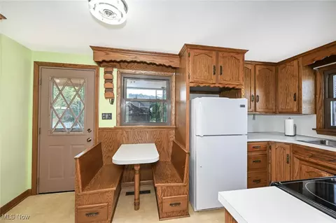 Kitchen - 921 E 1st St, Minerva, OH 44657 photo 1 of 4