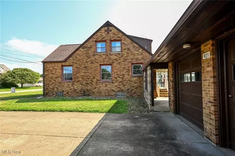 Exterior - 921 E 1st St, Minerva, OH 44657 photo 3 of 13