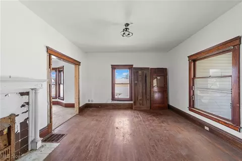 1601 Middle Ave, Elyria, OH 44035 photo 3