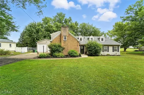 2019 E 52nd St, Ashtabula, OH 44004