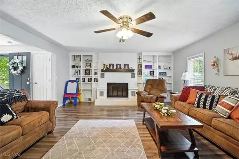 2019 E 52nd St, Ashtabula, OH 44004 photo 9