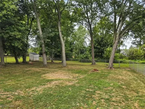 2019 E 52nd St, Ashtabula, OH 44004 photo 38