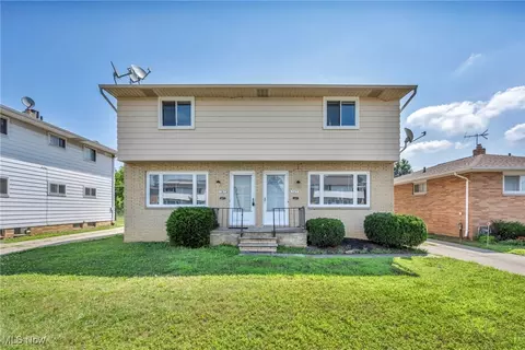 547 E 208th St, Euclid, OH 44119