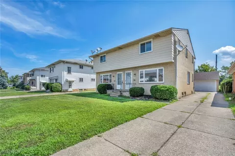 547 E 208th St, Euclid, OH 44119 photo 36