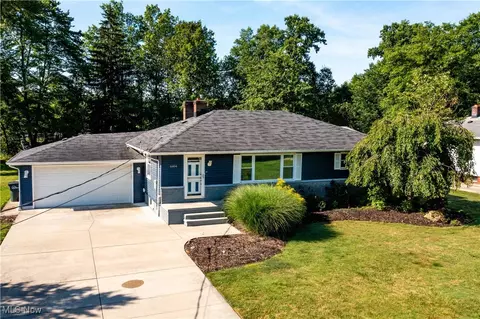 6404 Elmwood Ave, Independence, OH 44131