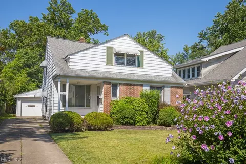 1502 Felton Rd, South Euclid, OH 44121