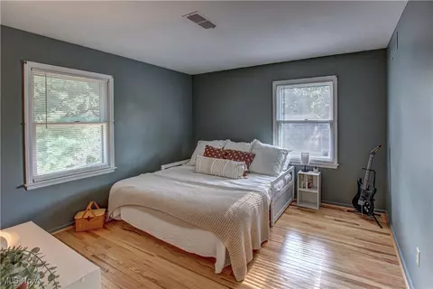 Bedroom - 623 Beech St, Oberlin, OH 44074 photo 3 of 4