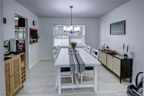 Dining - 623 Beech St, Oberlin, OH 44074 photo 1 of 2