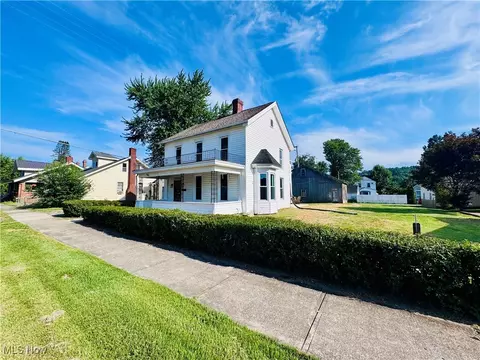 346 E Union Ave, Mcconnelsville, OH 43756