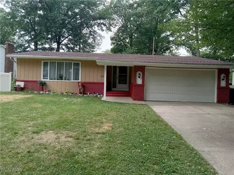 4002 Washington Ave, Lorain, OH 44052