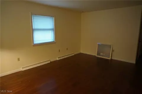1037 Elk Dr, Ashtabula, OH 44004 photo 13