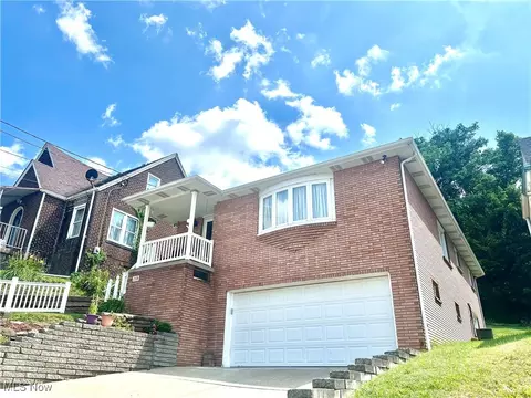 208 Hillcrest Rd, Weirton, WV 26062