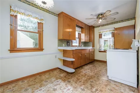 2917 21st St NW, Canton, OH 44708 photo 6