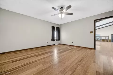 Living - 100 E Decker Dr, Seven Hills, OH 44131 photo 3 of 5
