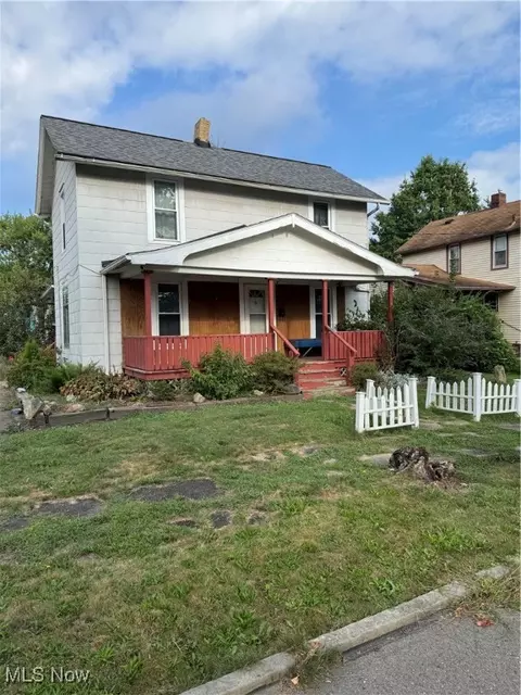 304 Cherry Ave, Niles, OH 44446