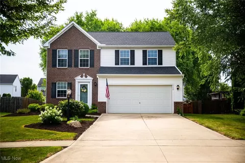 117 Fallingrock Way, Berea, OH 44017