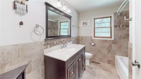 34775 Aurora Rd, Solon, OH 44139 photo 14