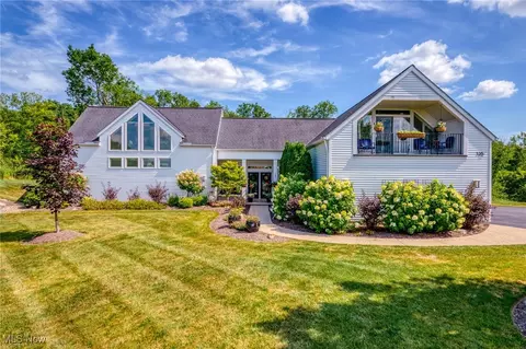 326 Equestra S, Aurora, OH 44202