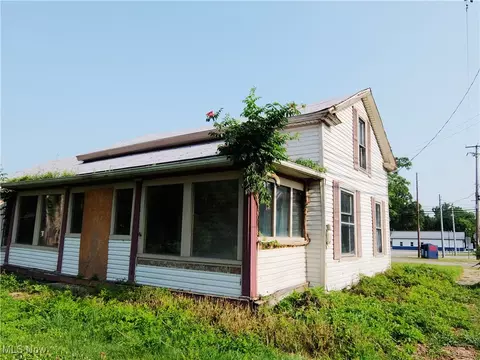 6221 State Route 45, Bristolville, OH 44402