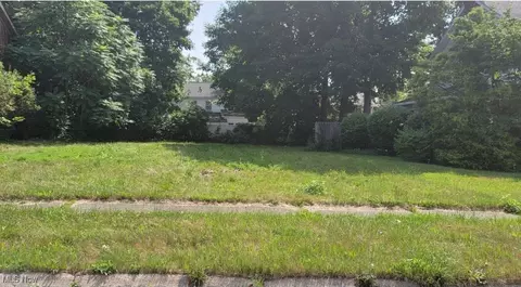 503 Avalon Ave, Akron, OH 44320