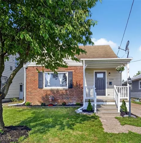 2378 Oberlin Ave, Lorain, OH 44052